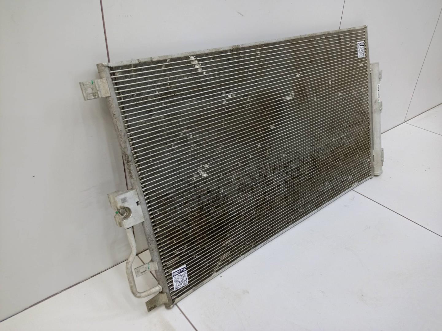 Радиатор кондиционера / конденсер