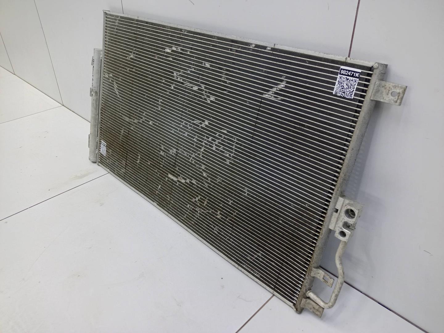 Радиатор кондиционера / конденсер