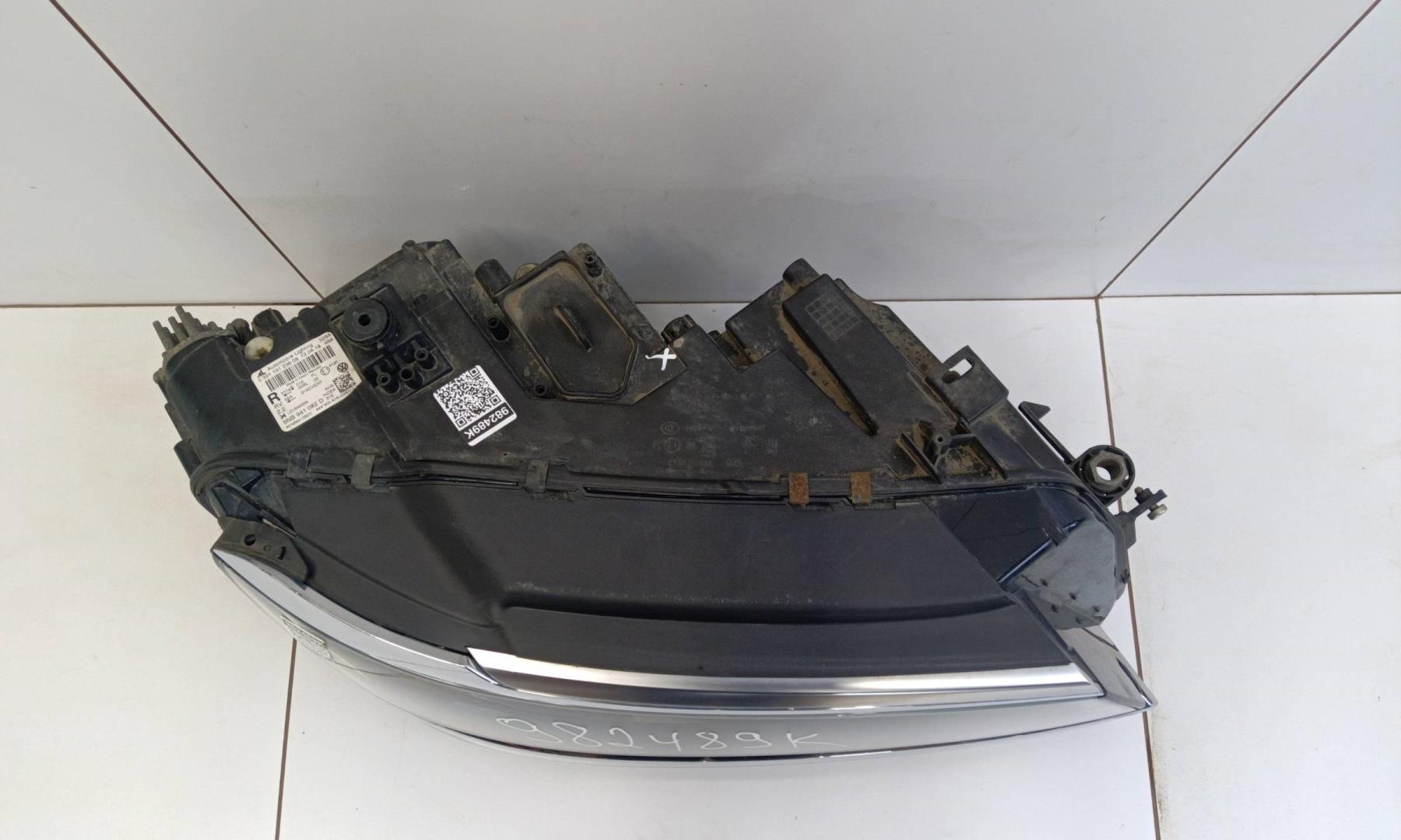 Фара правая