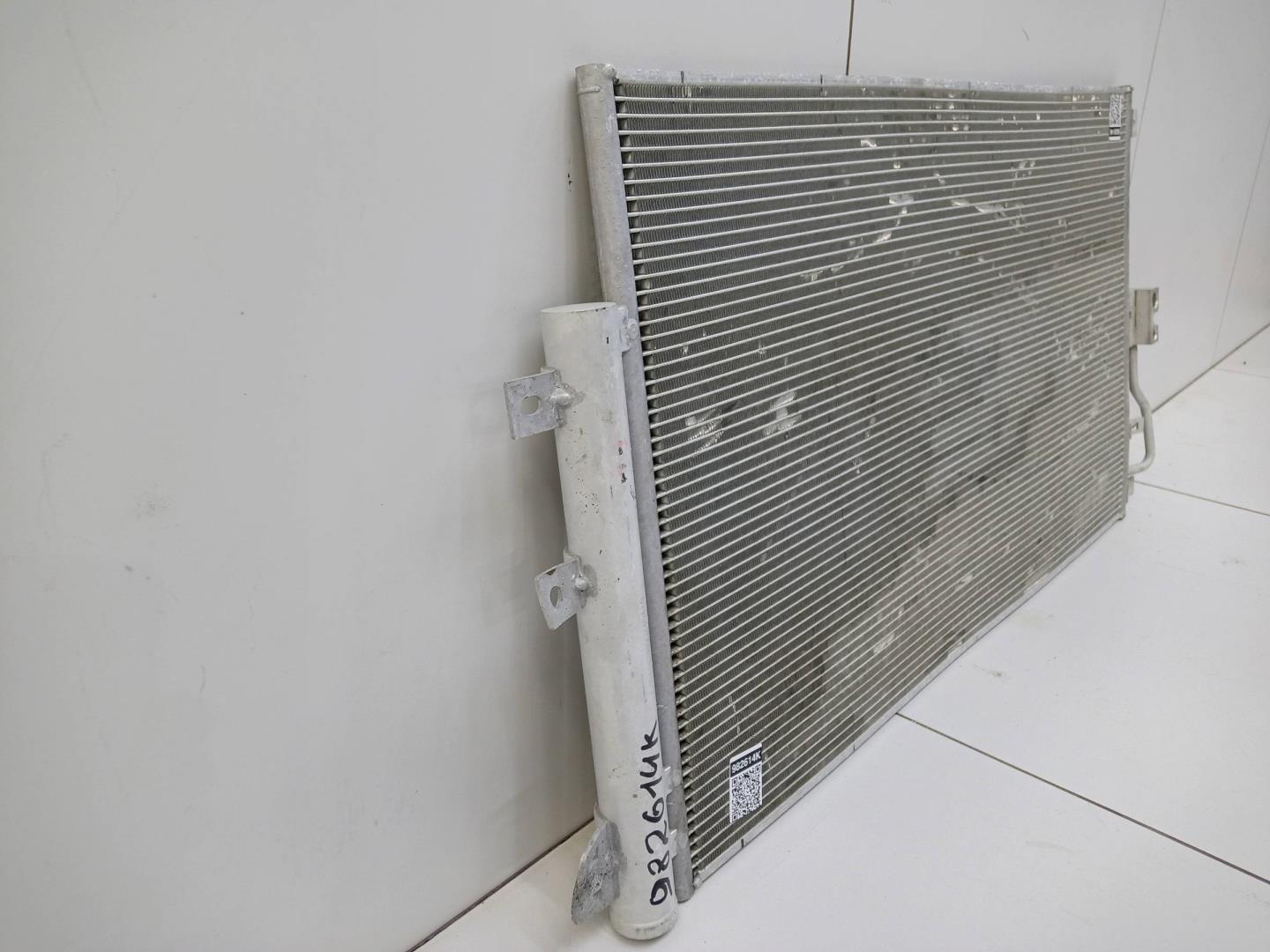 Радиатор кондиционера / конденсер