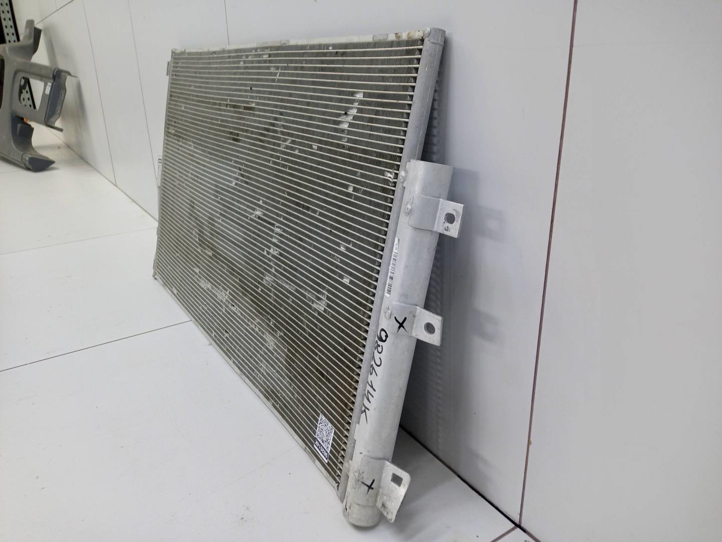 Радиатор кондиционера / конденсер