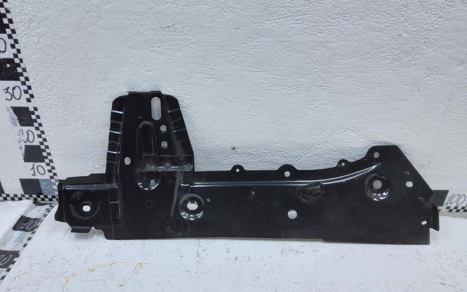 Кузовной элемент