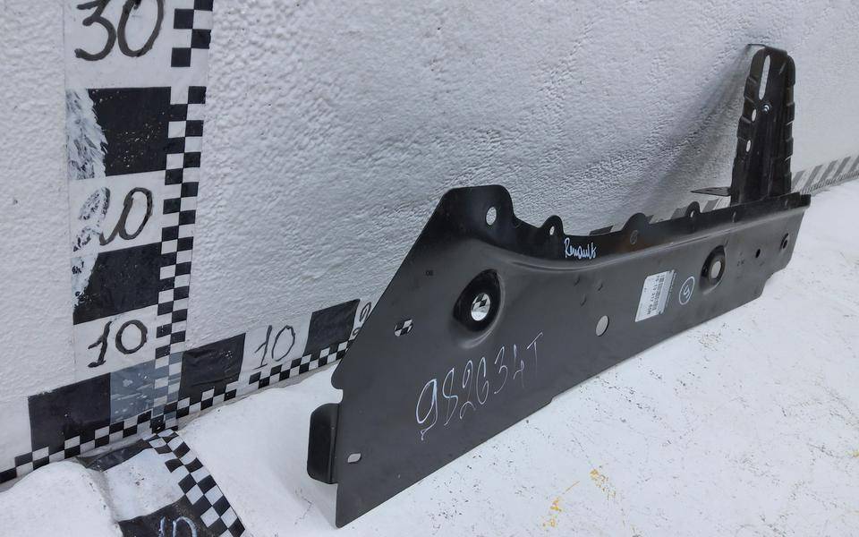 Кузовной элемент