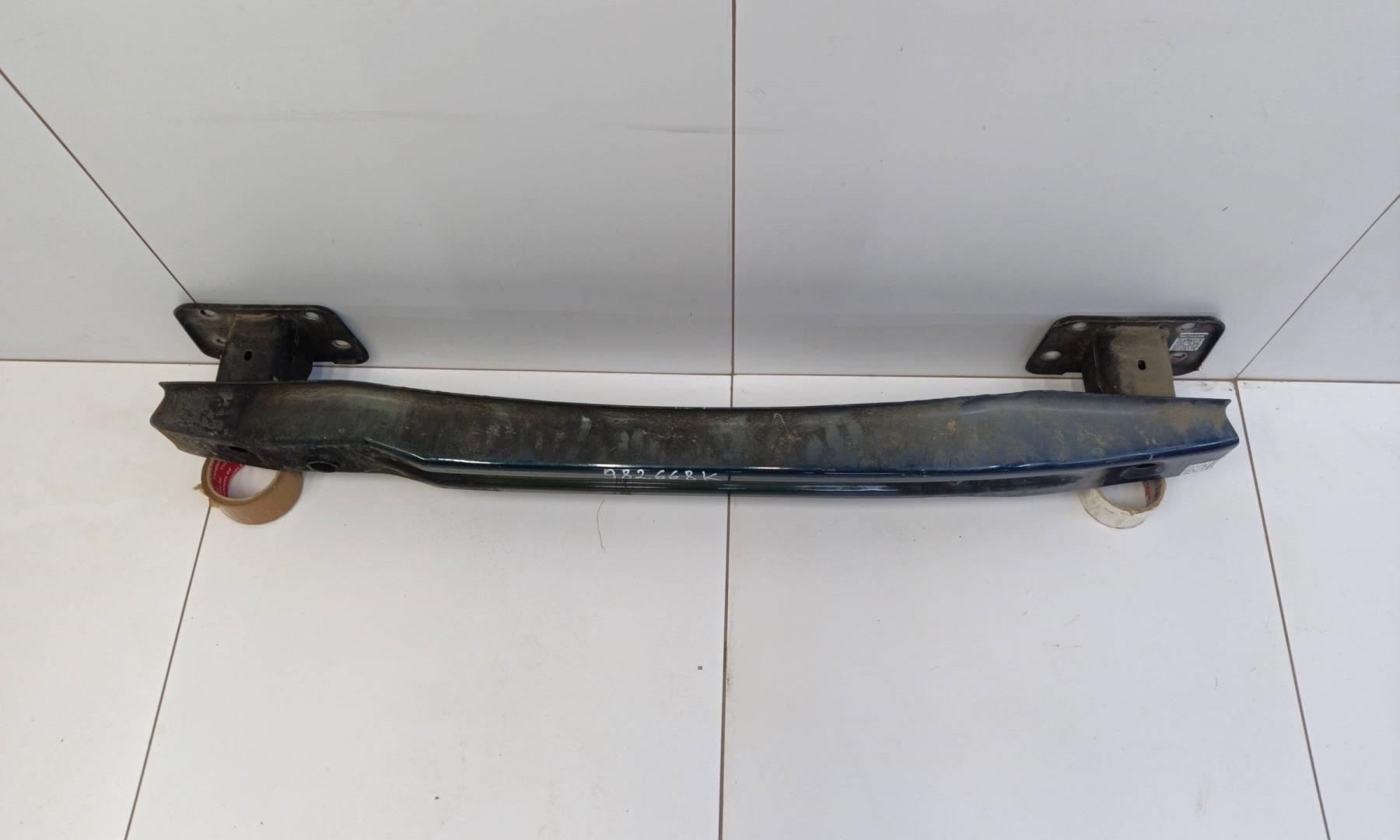 Усилитель заднего бампера