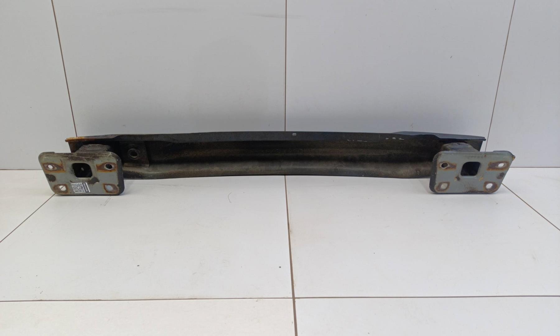 Усилитель заднего бампера