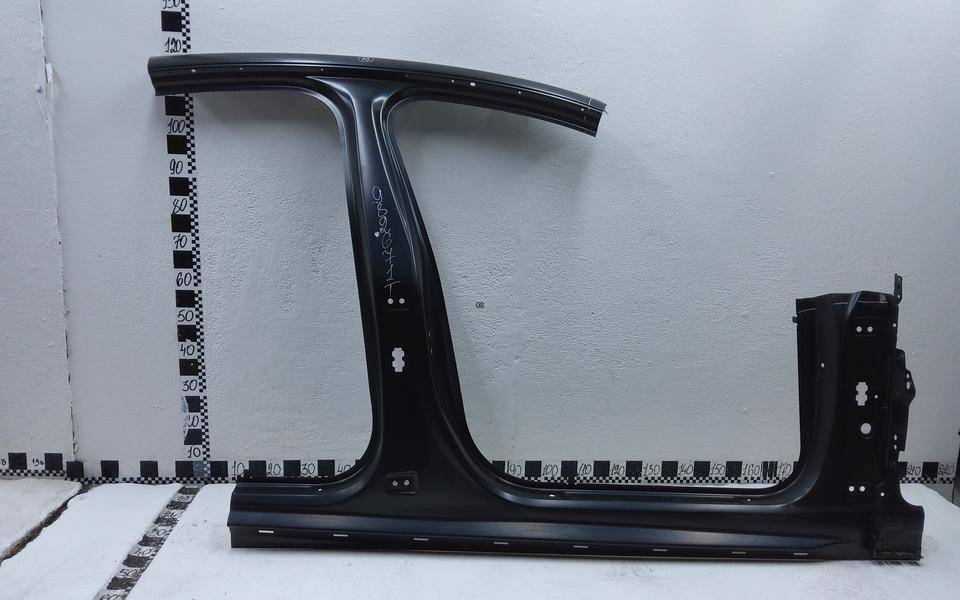 Панель боковая передняя правая