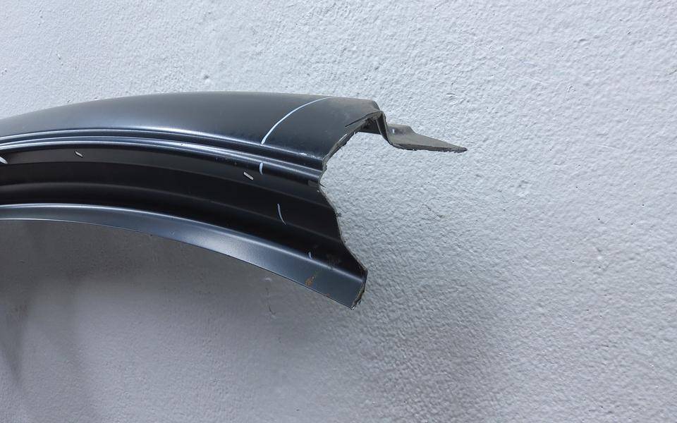 Панель боковая передняя правая