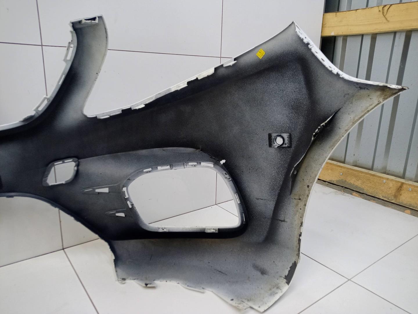 Бампер передний