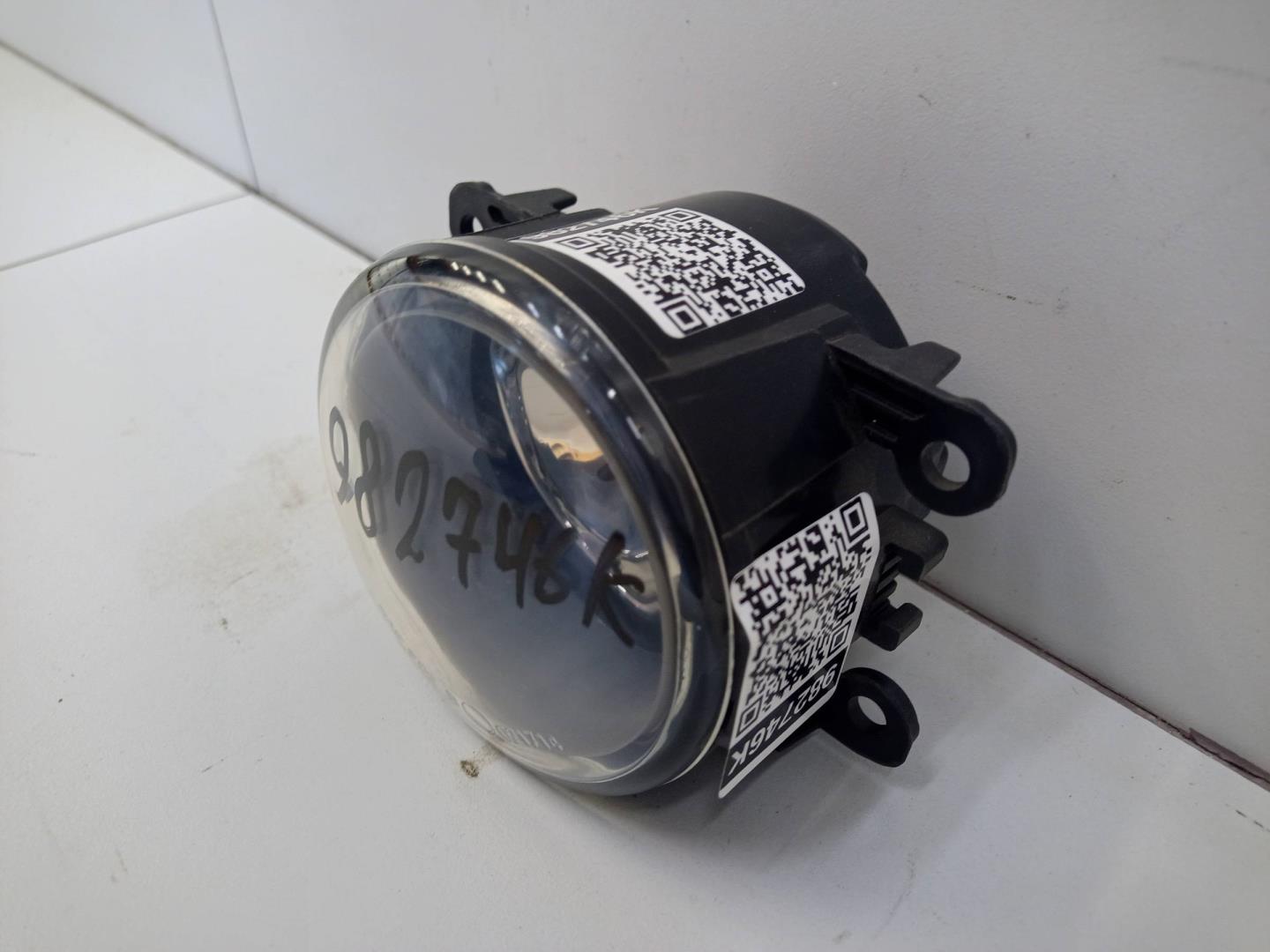 Фара противотуманная