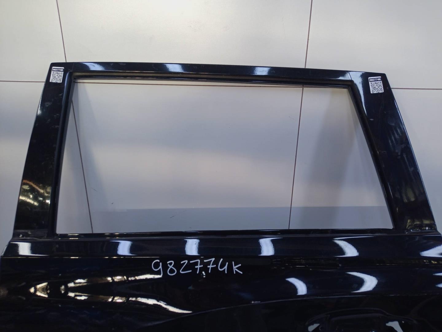 Дверь задняя левая