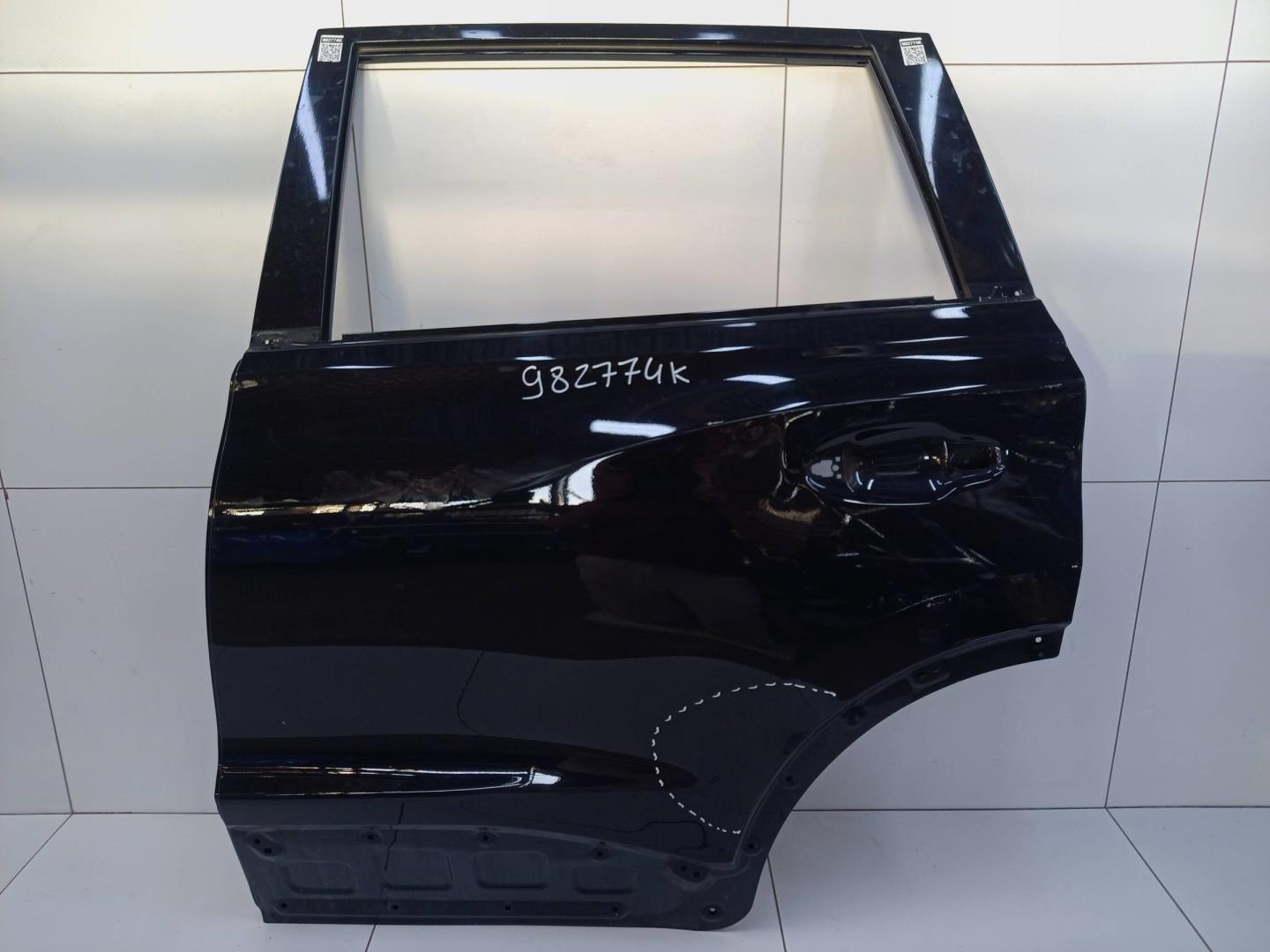 Дверь задняя левая