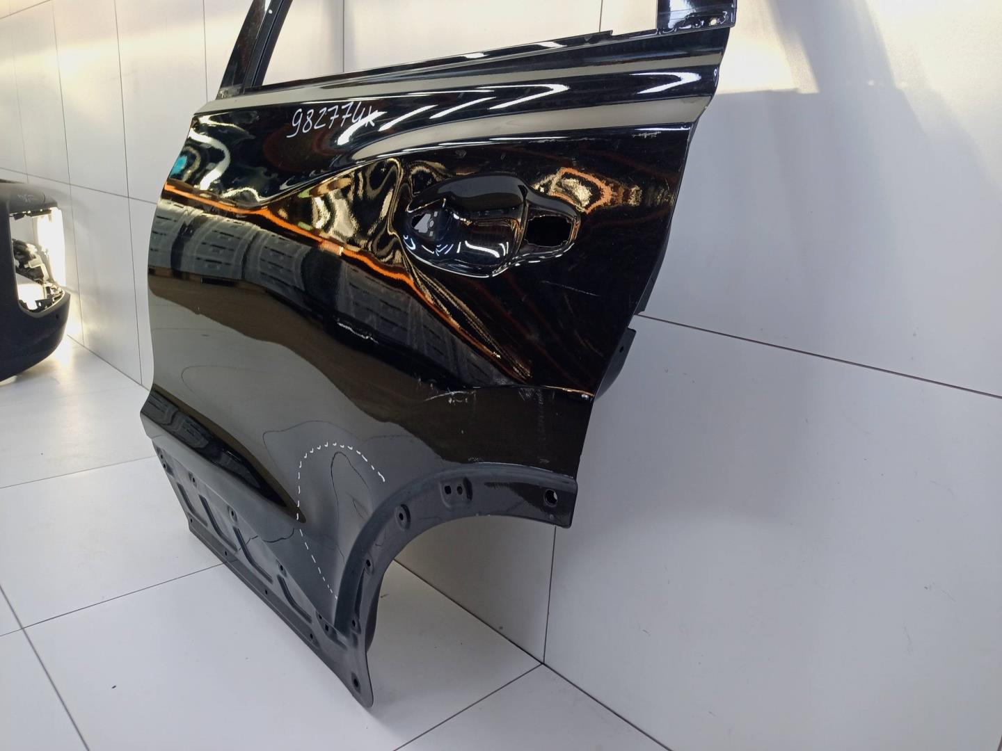 Дверь задняя левая