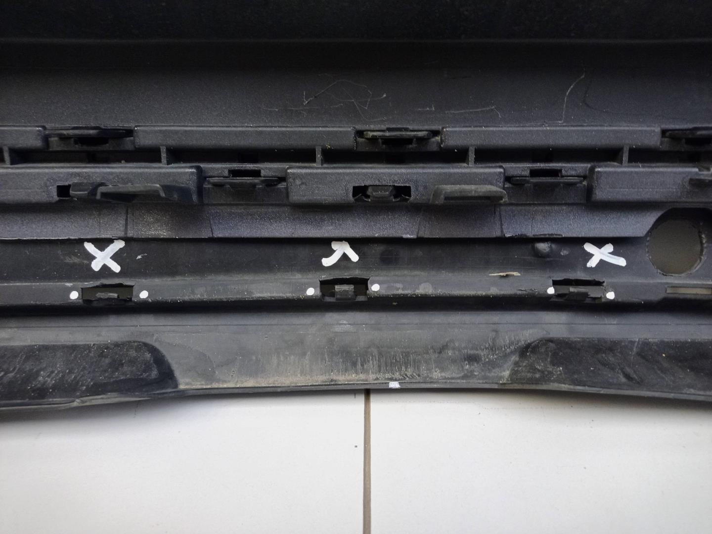 Бампер задний