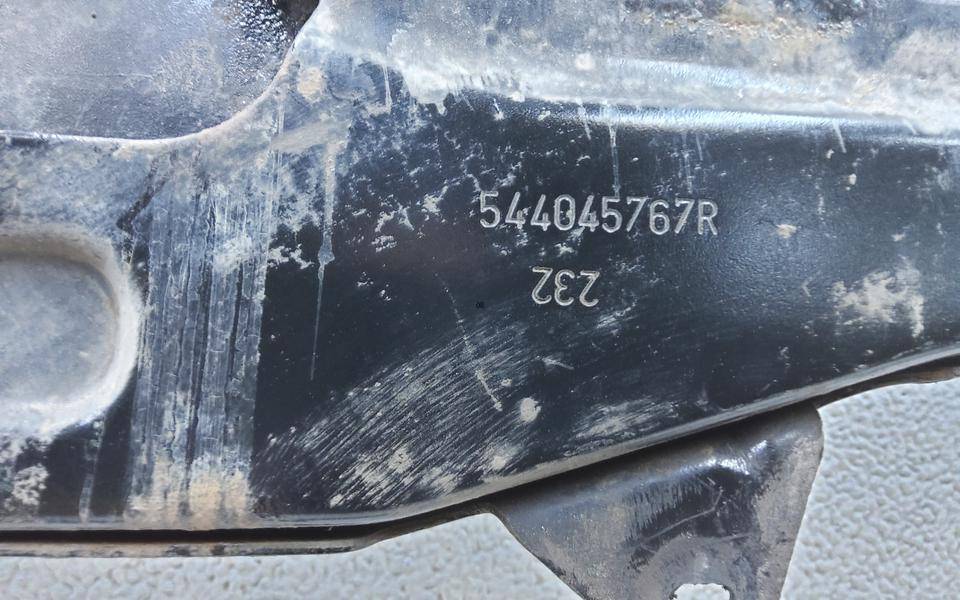 Балка подмоторная