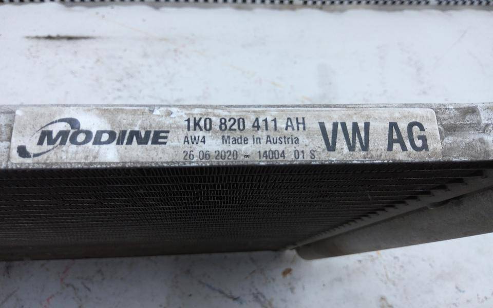 Радиатор кондиционера / конденсер