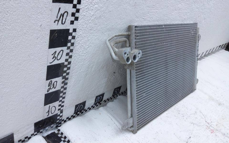 Радиатор кондиционера / конденсер