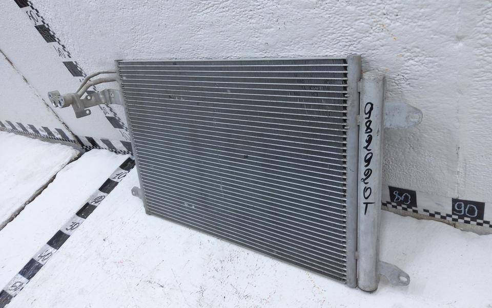 Радиатор кондиционера / конденсер