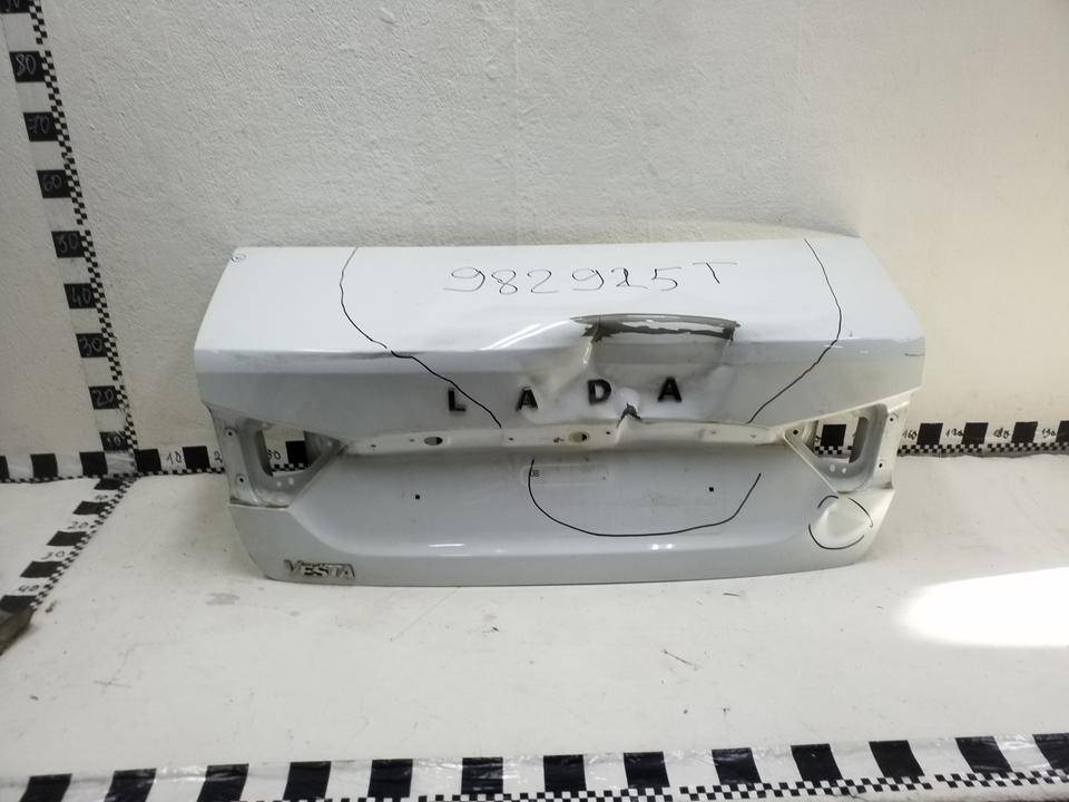 Крышка багажника