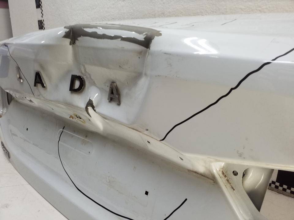 Крышка багажника