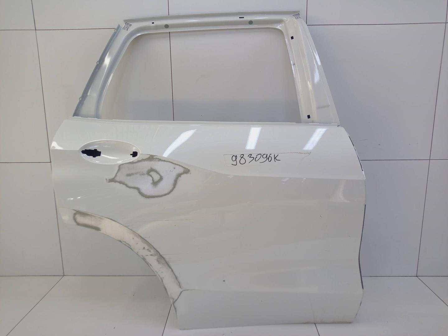 Дверь задняя правая