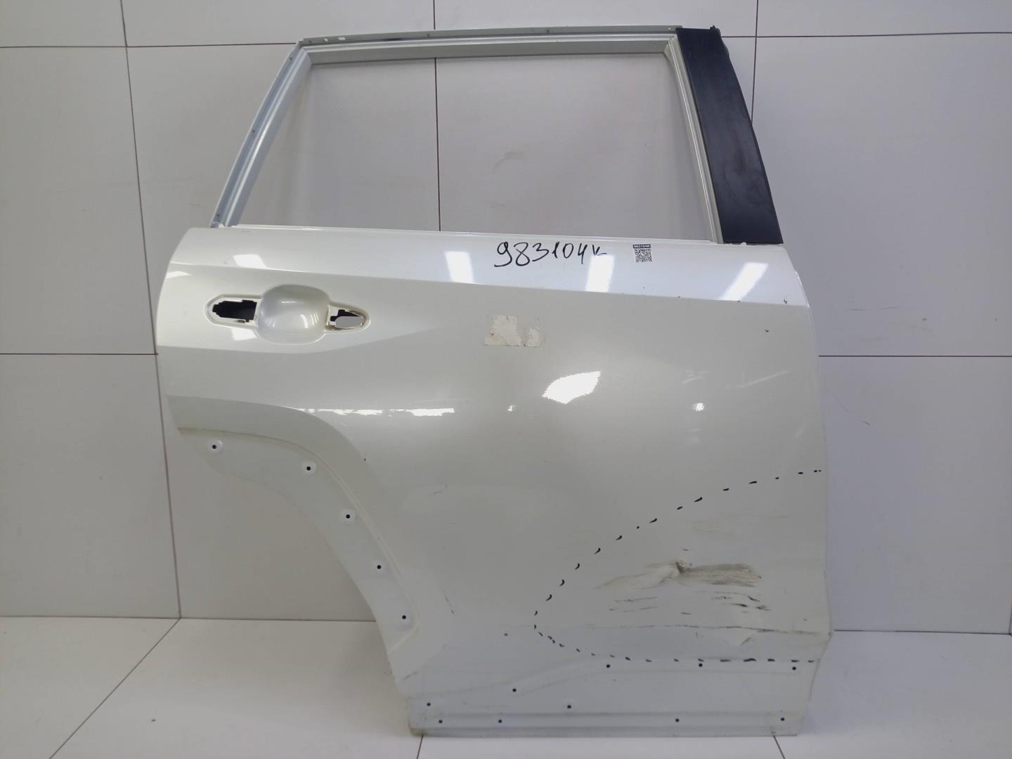 Дверь задняя правая