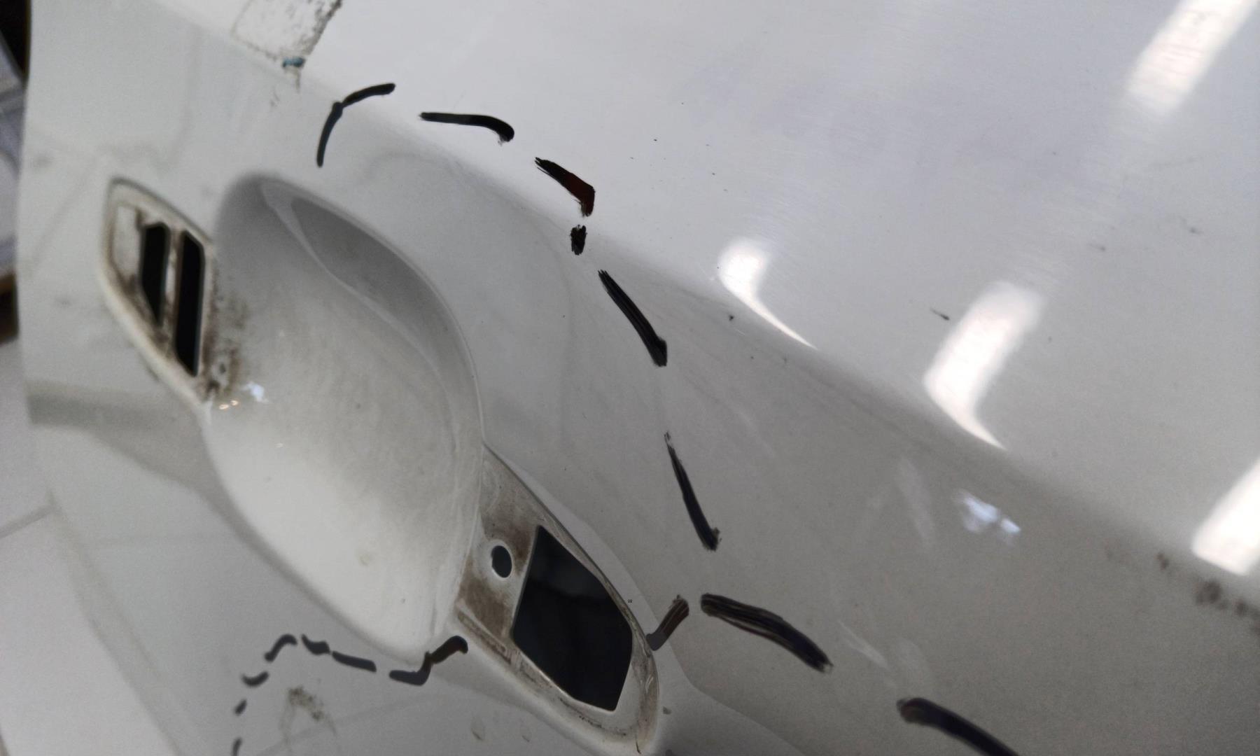 Дверь задняя правая