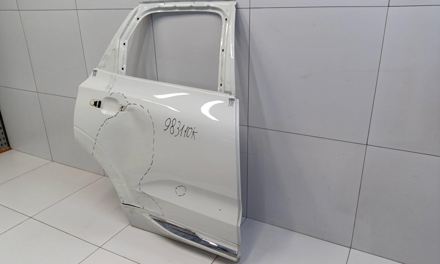 Дверь задняя правая