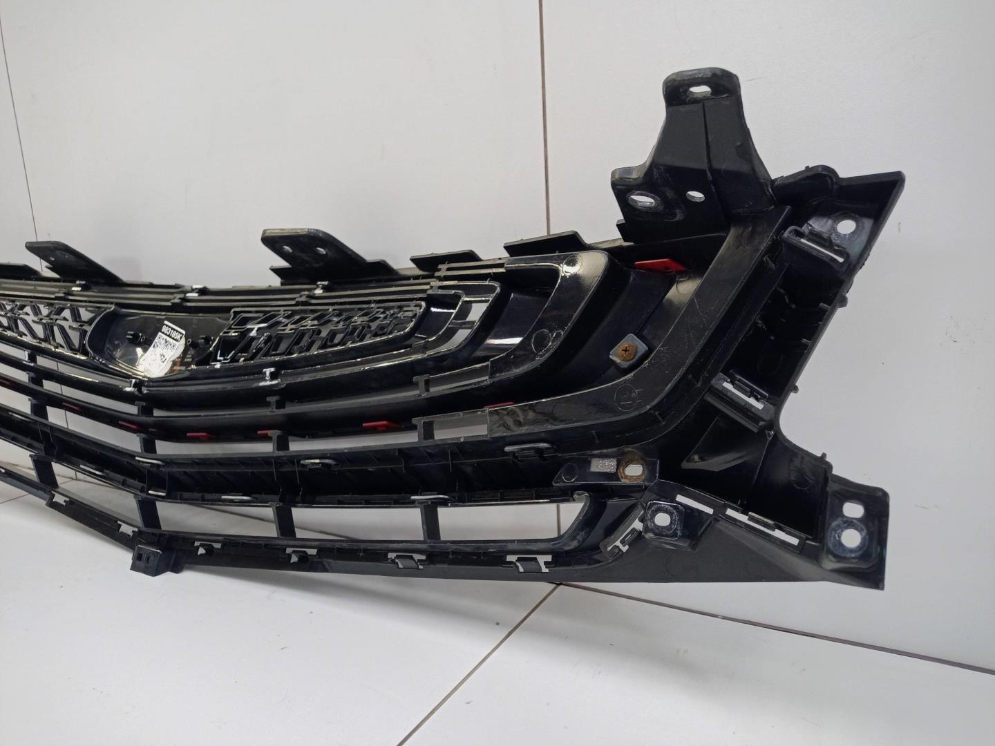 Решетка радиатора