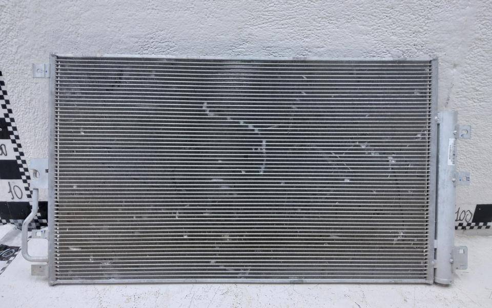Радиатор кондиционера / конденсер