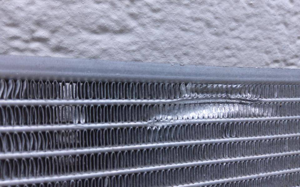 Радиатор кондиционера / конденсер