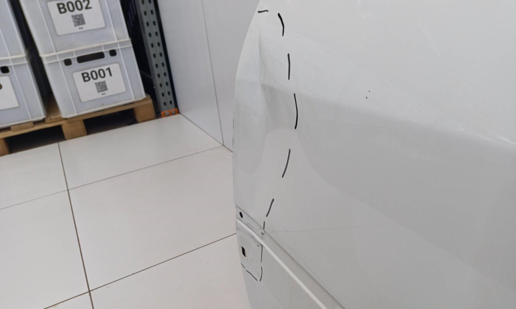 Дверь задняя левая