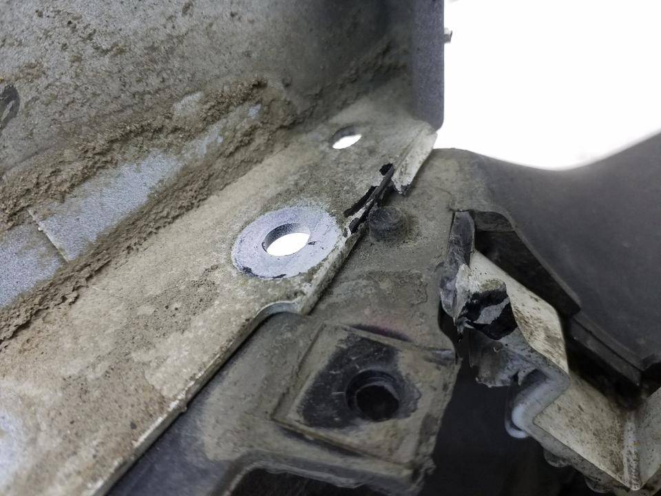 Бампер передний