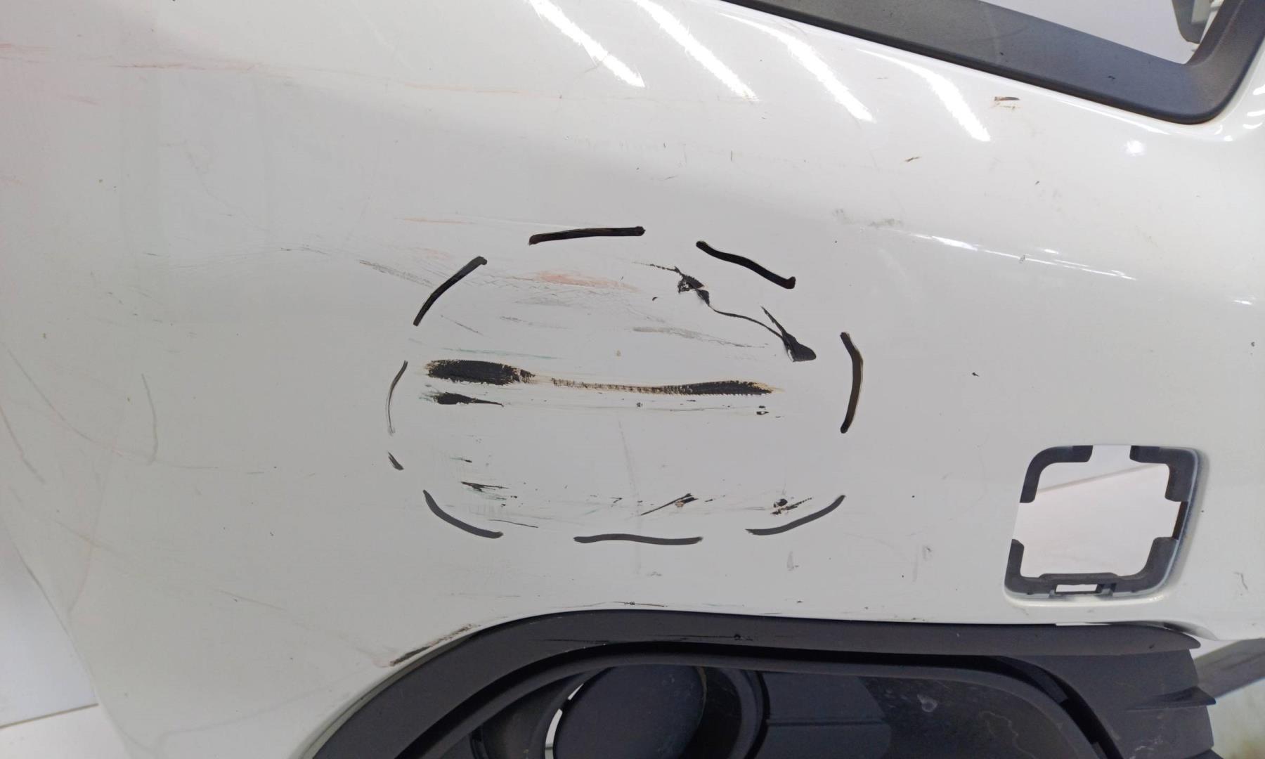 Бампер передний