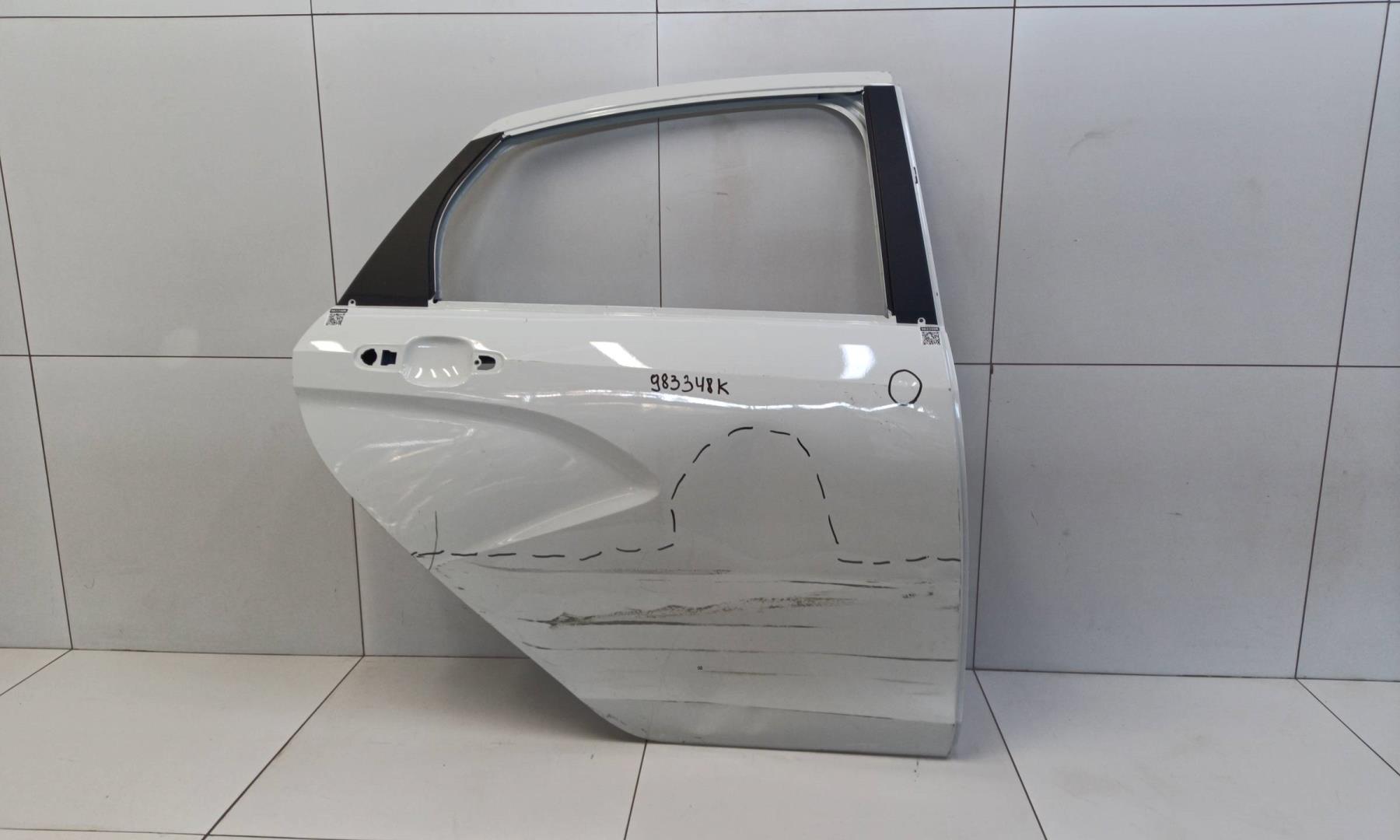 Дверь задняя правая