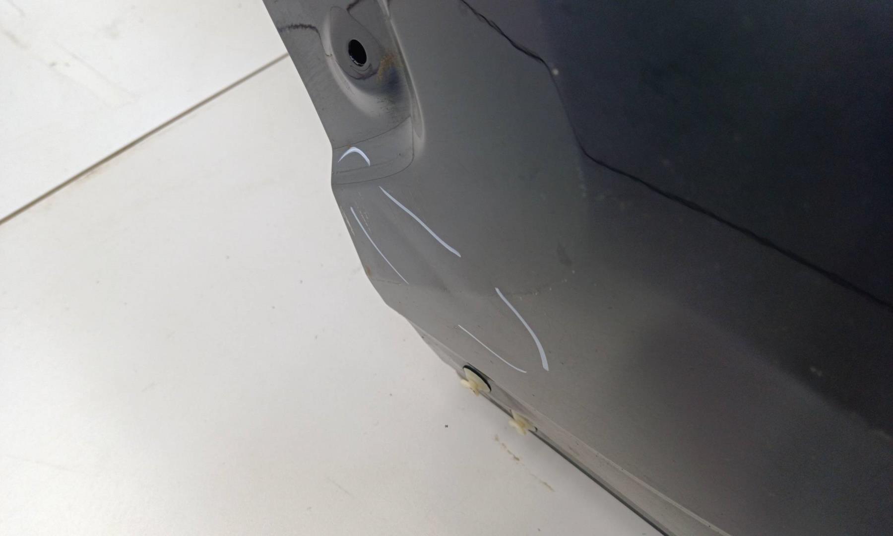 Дверь задняя правая