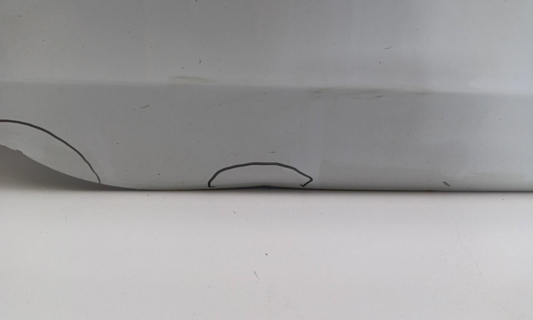 Дверь задняя правая