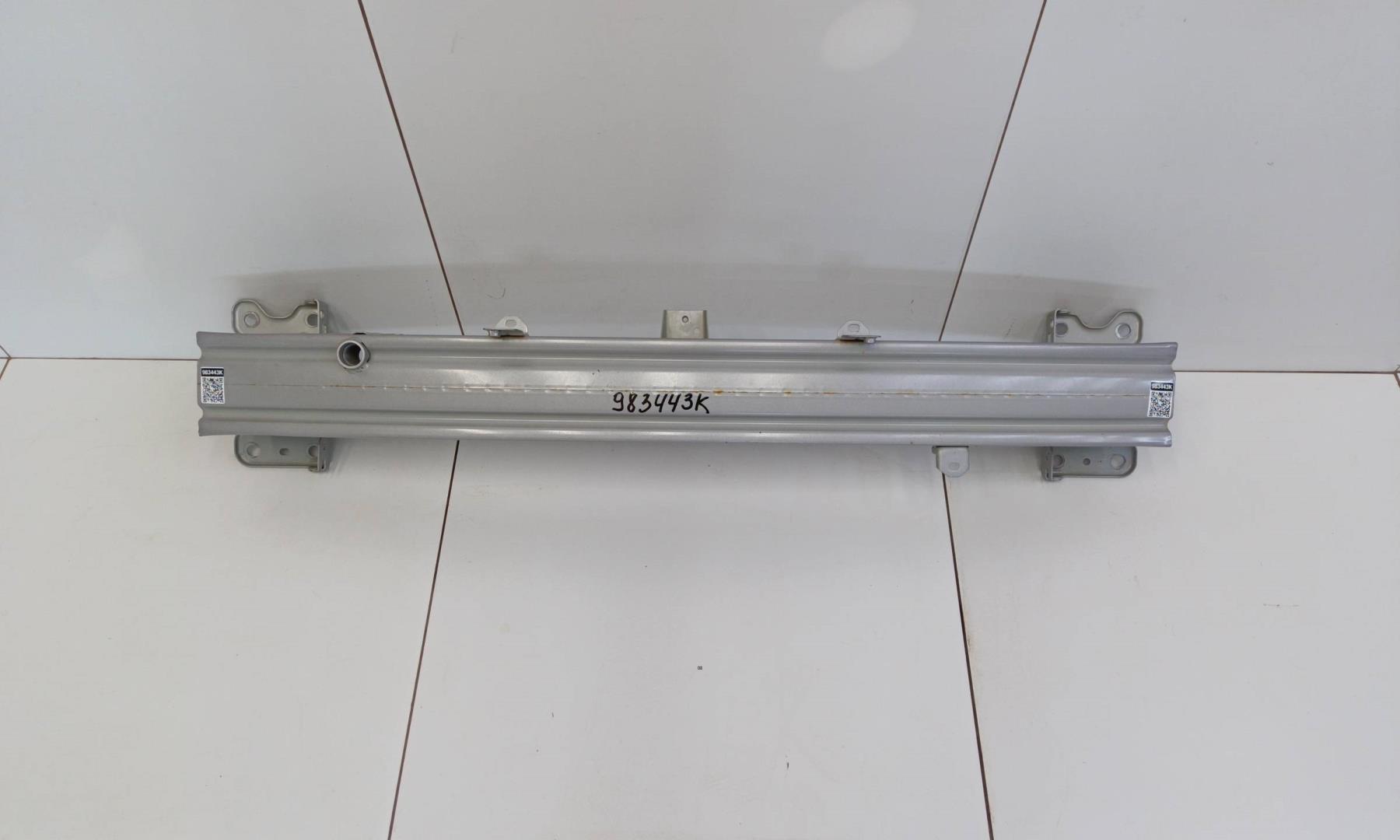 Усилитель переднего бампера