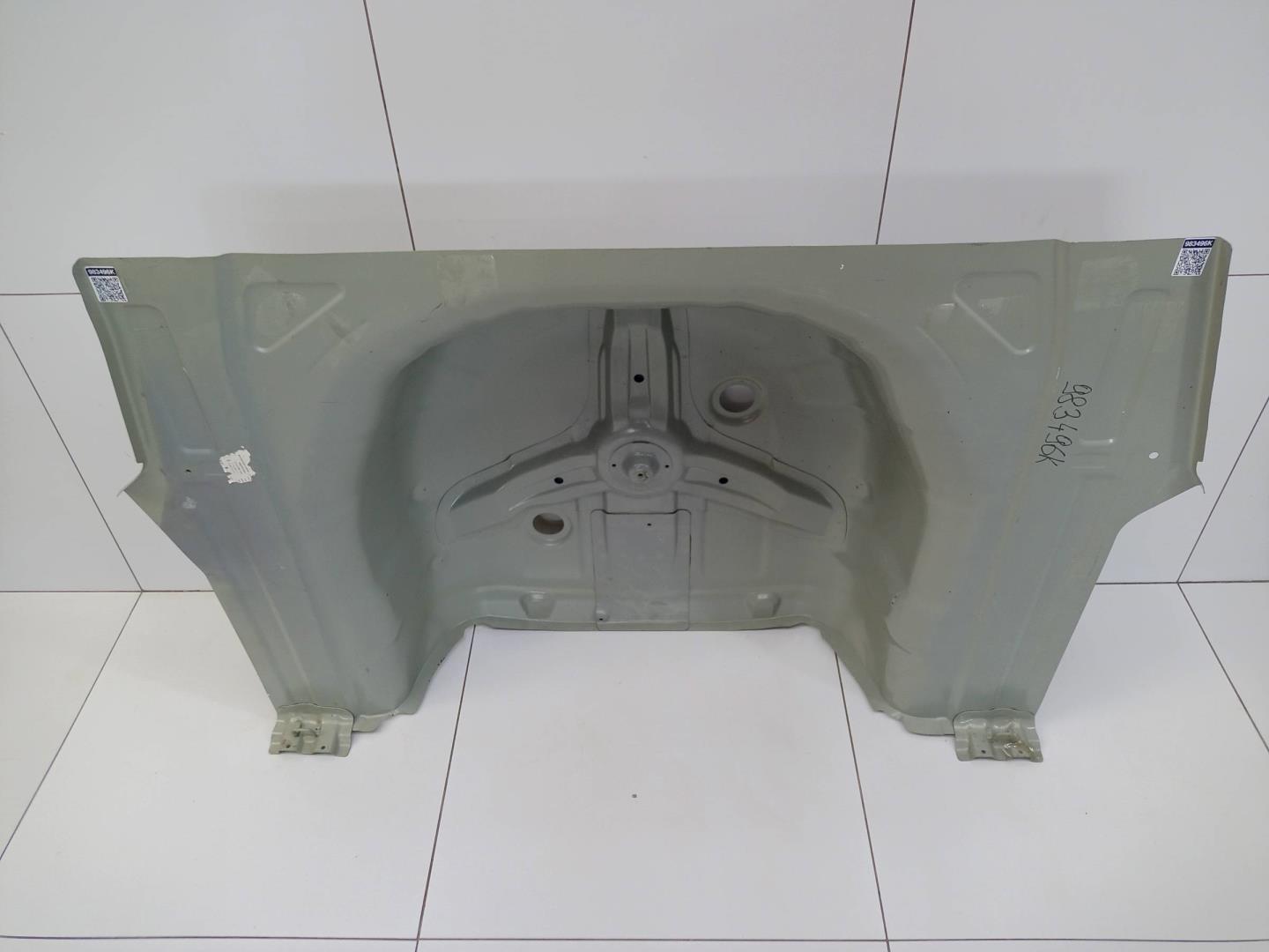 Пол багажника