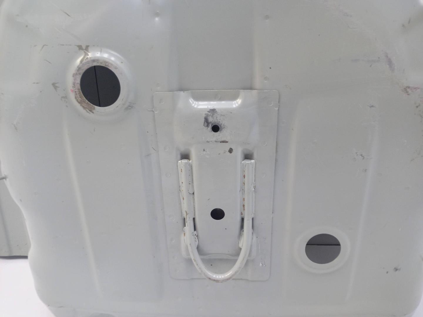 Пол багажника