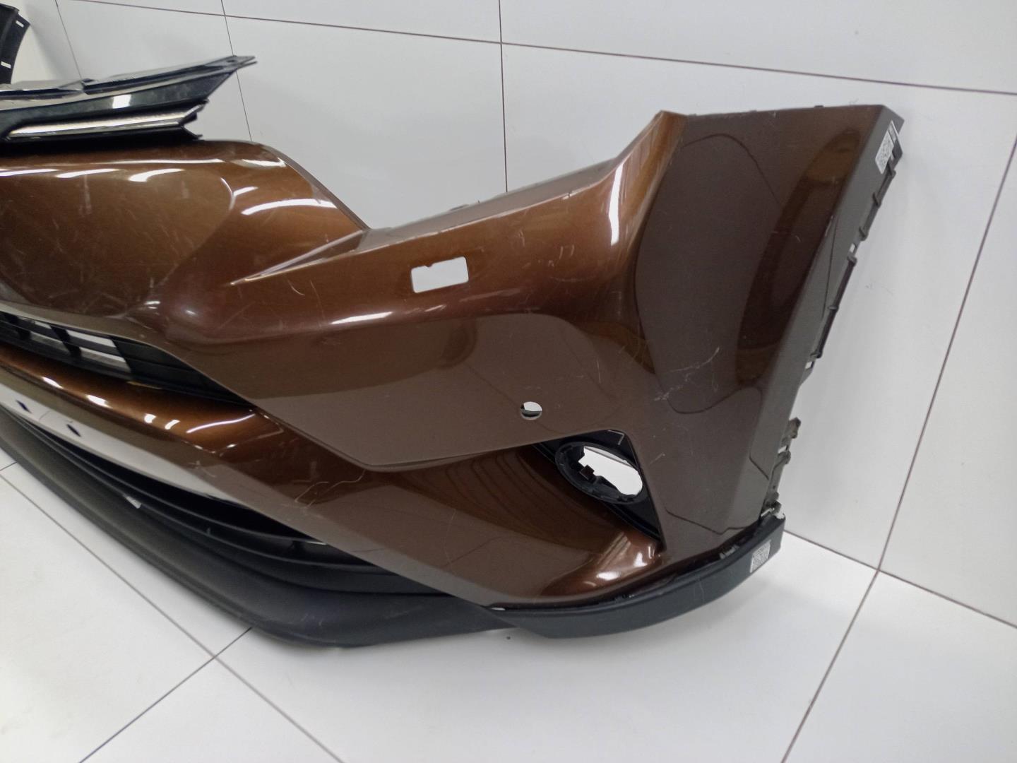 Бампер передний