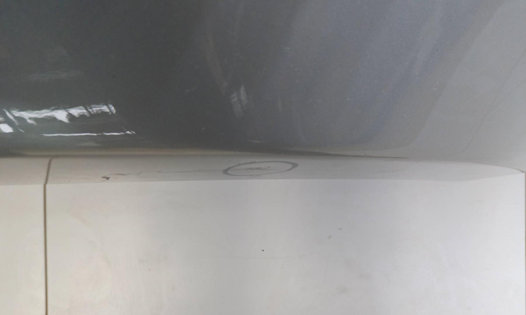 Крыло переднее правое