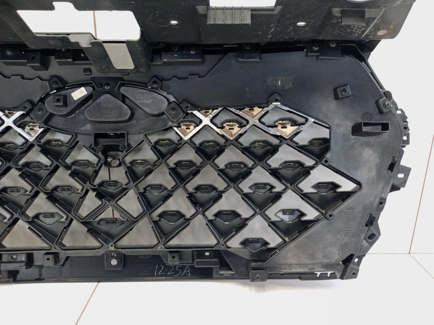 Решетка радиатора