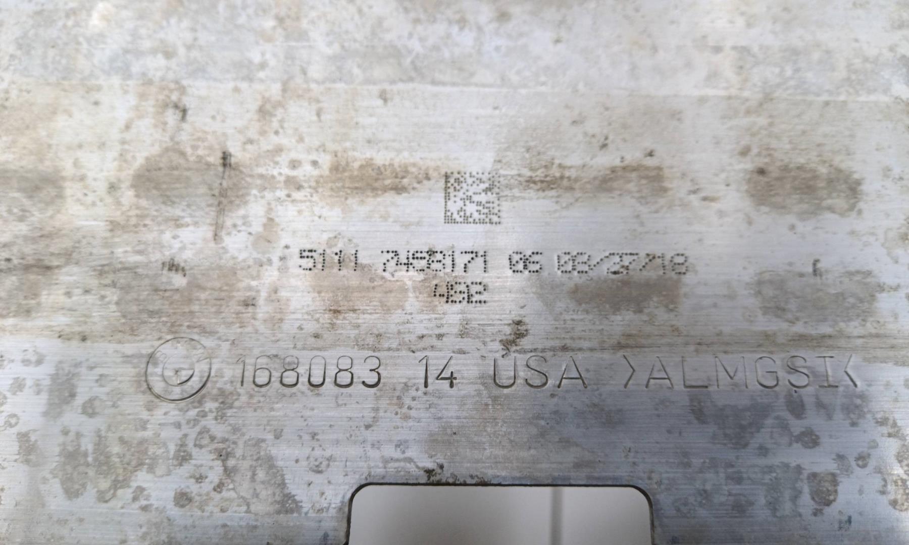 Усилитель переднего бампера