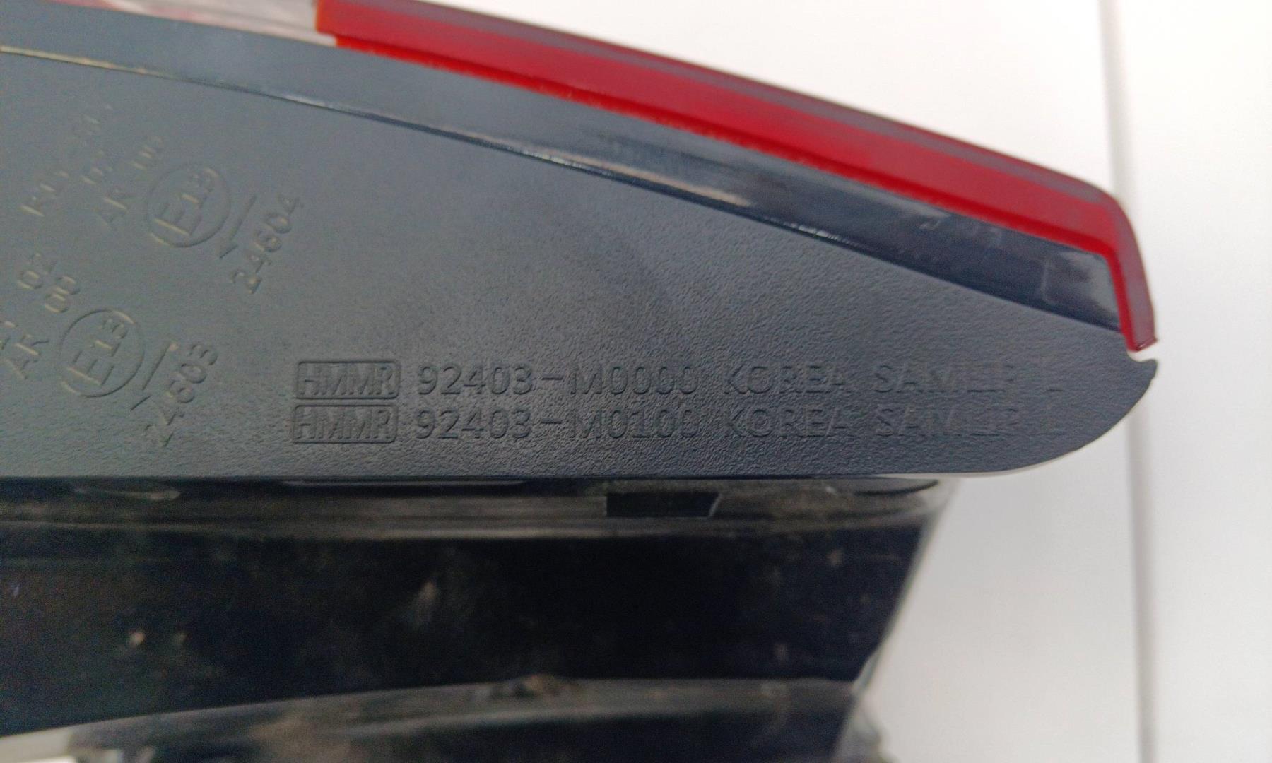 Фонарь задний внутренний левый