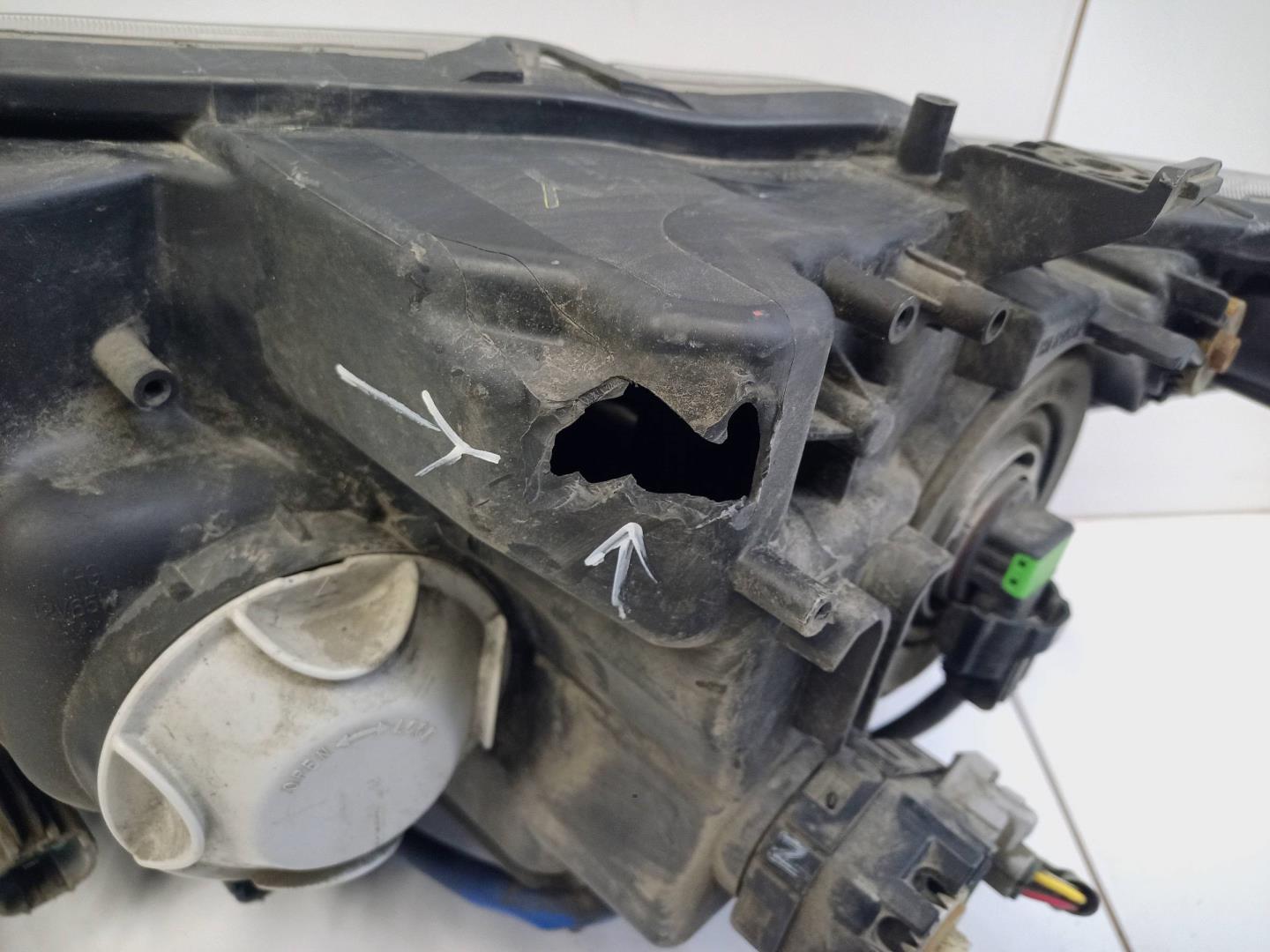 Фара правая