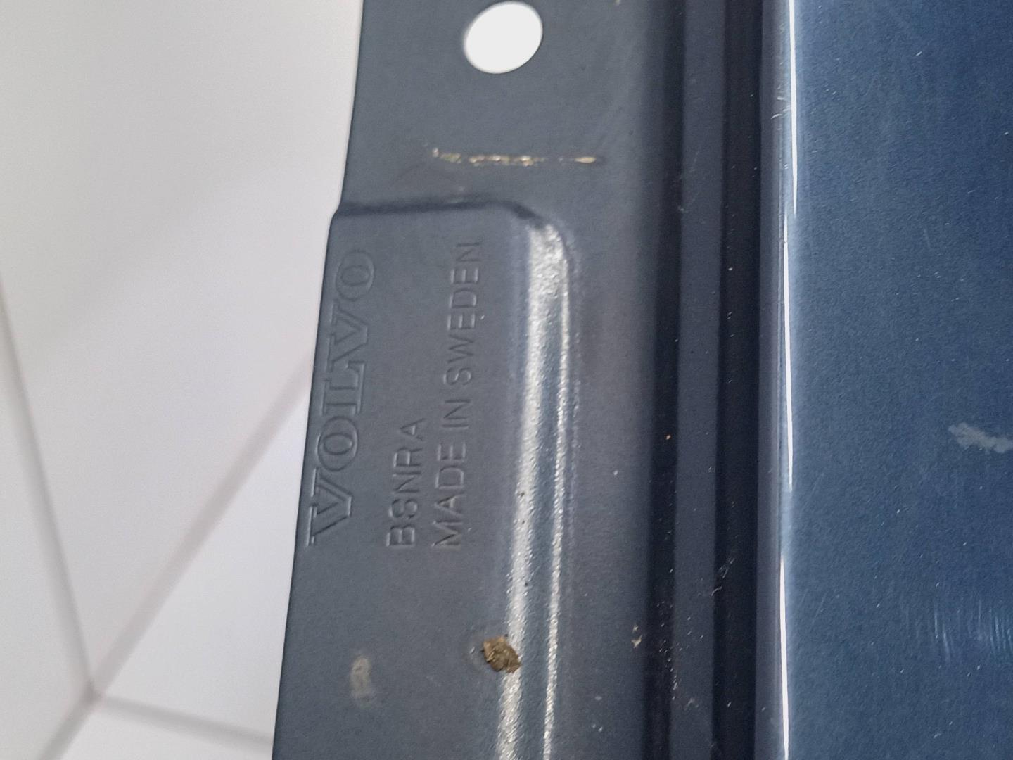 Крыло переднее левое