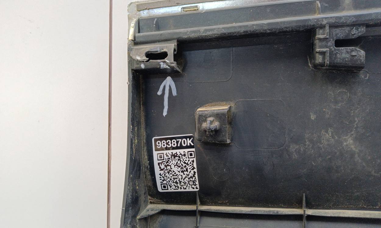 Накладка двери задней правой