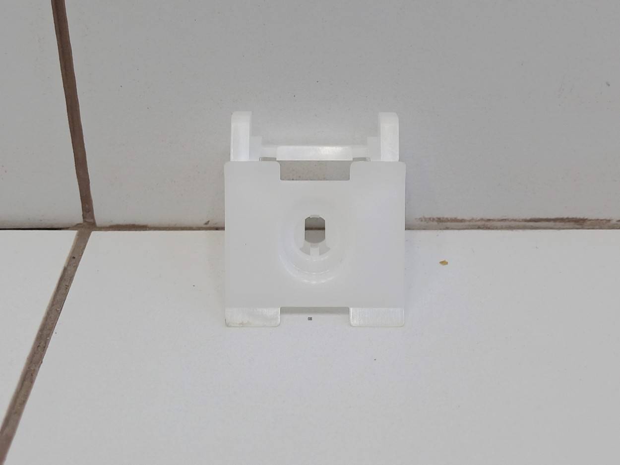 Накладка на порог (наружная)