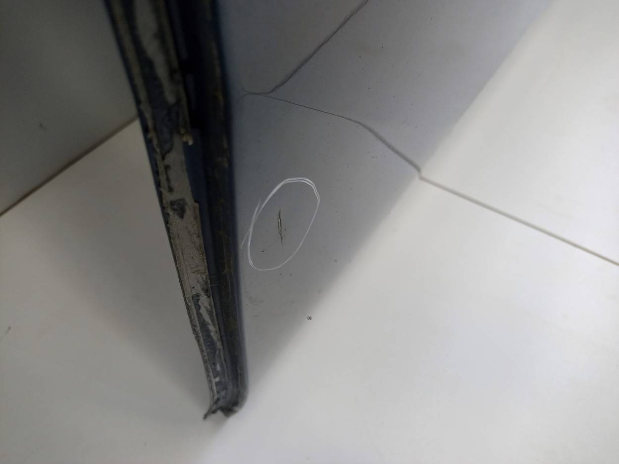 Дверь передняя левая