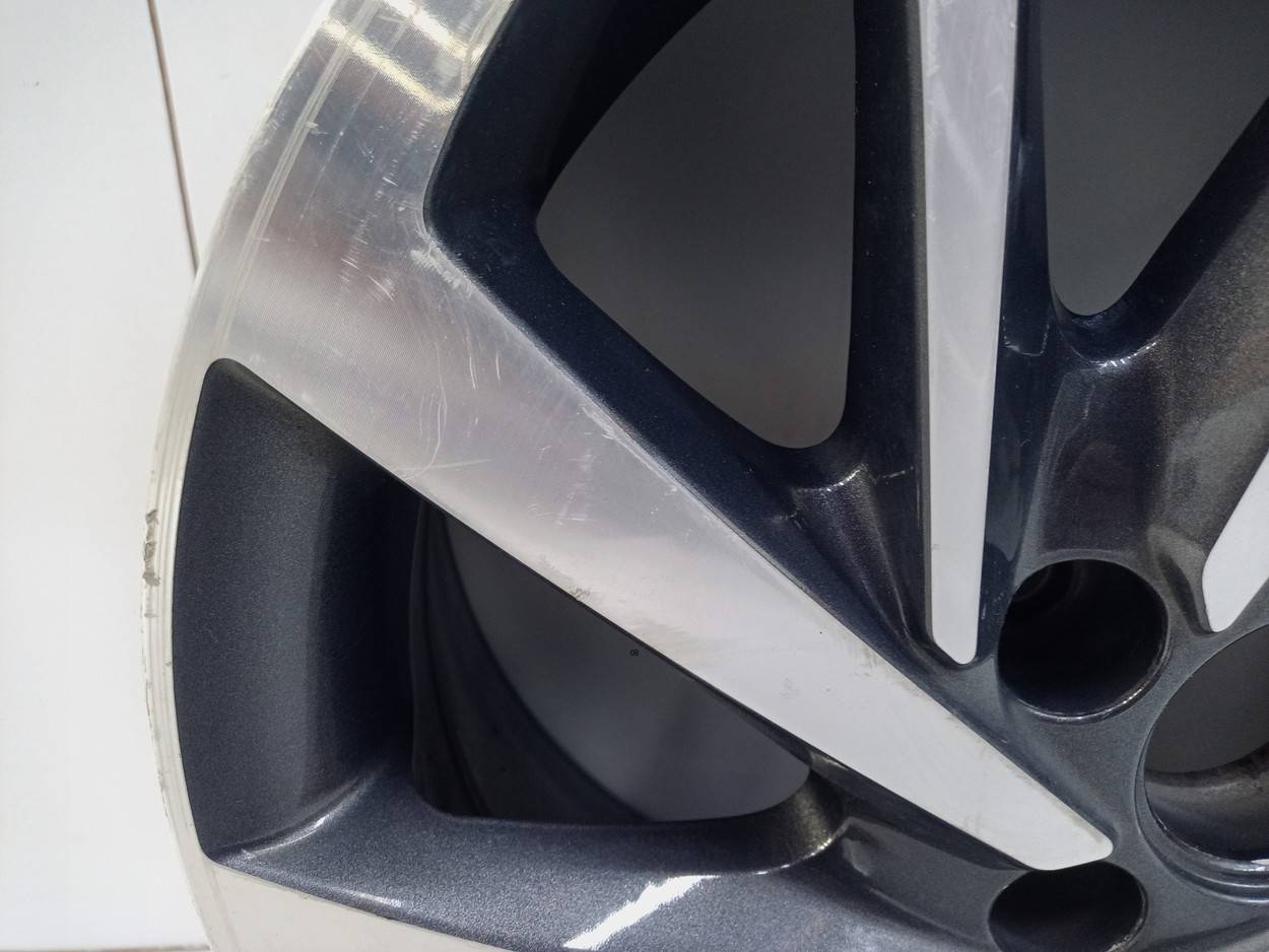 Диск колесный литой легкий сплав